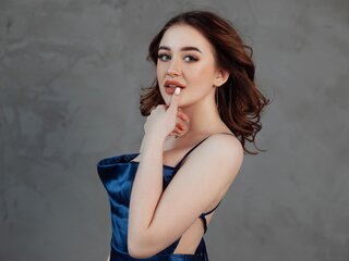 AlexandraMaskay videos