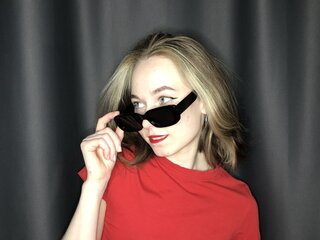 AmaliyaRedd cam