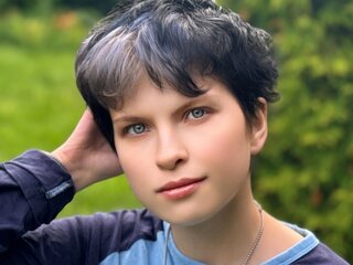 EveEmber jasmin