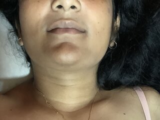 MadonaMoin livejasmin.com