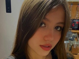 MeloniRoberts sex